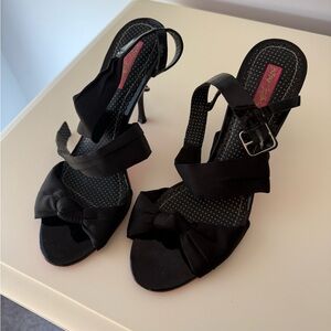 Betsy Johnson 8.5 black stilettos